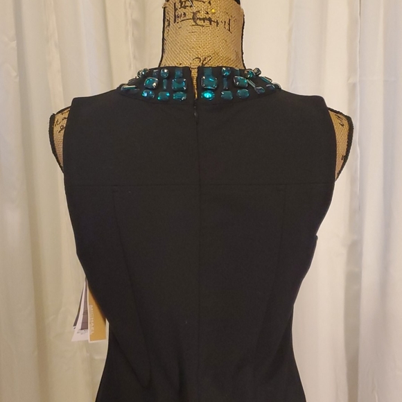 Beautiful woman dress - Picture 6 of 12